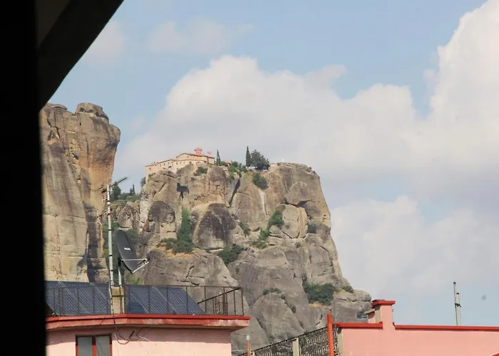 Meteoron Guesthouse
