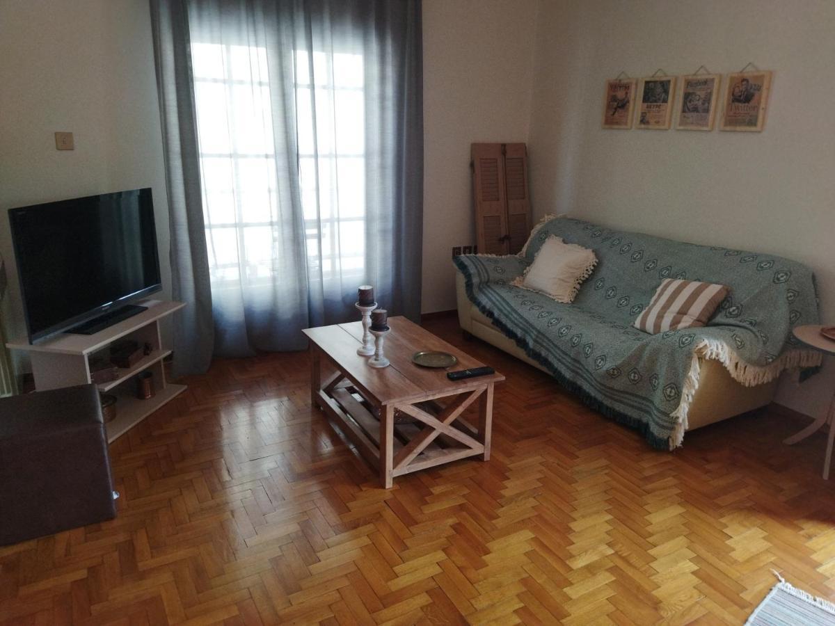 Meteoron Apartment *
